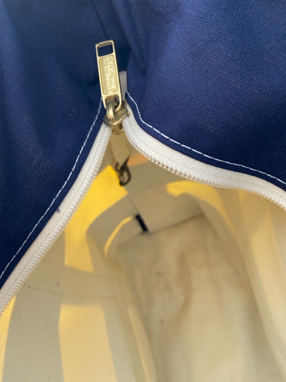L.L. Bean 90s Yellow and Navy Striped Canvas Boat and Tote Bg - Picture 9 of 17